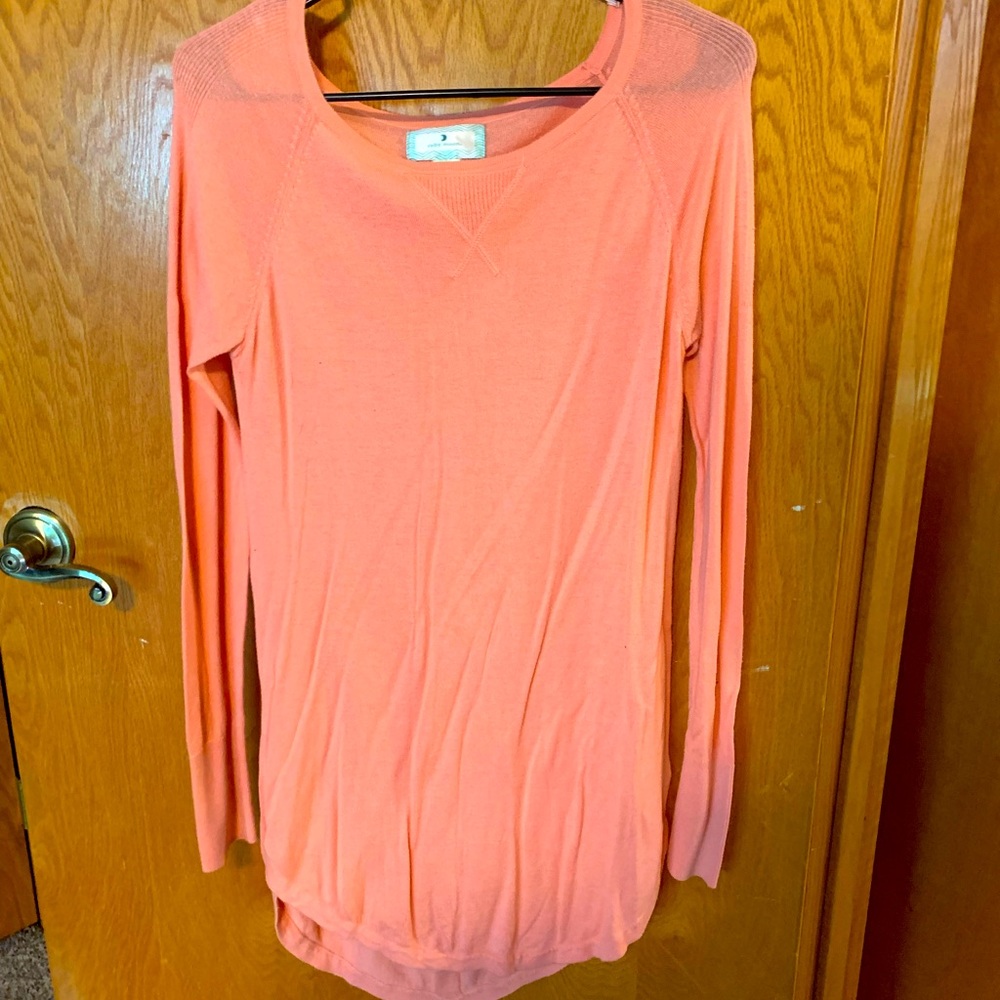Long salmon thin sweater